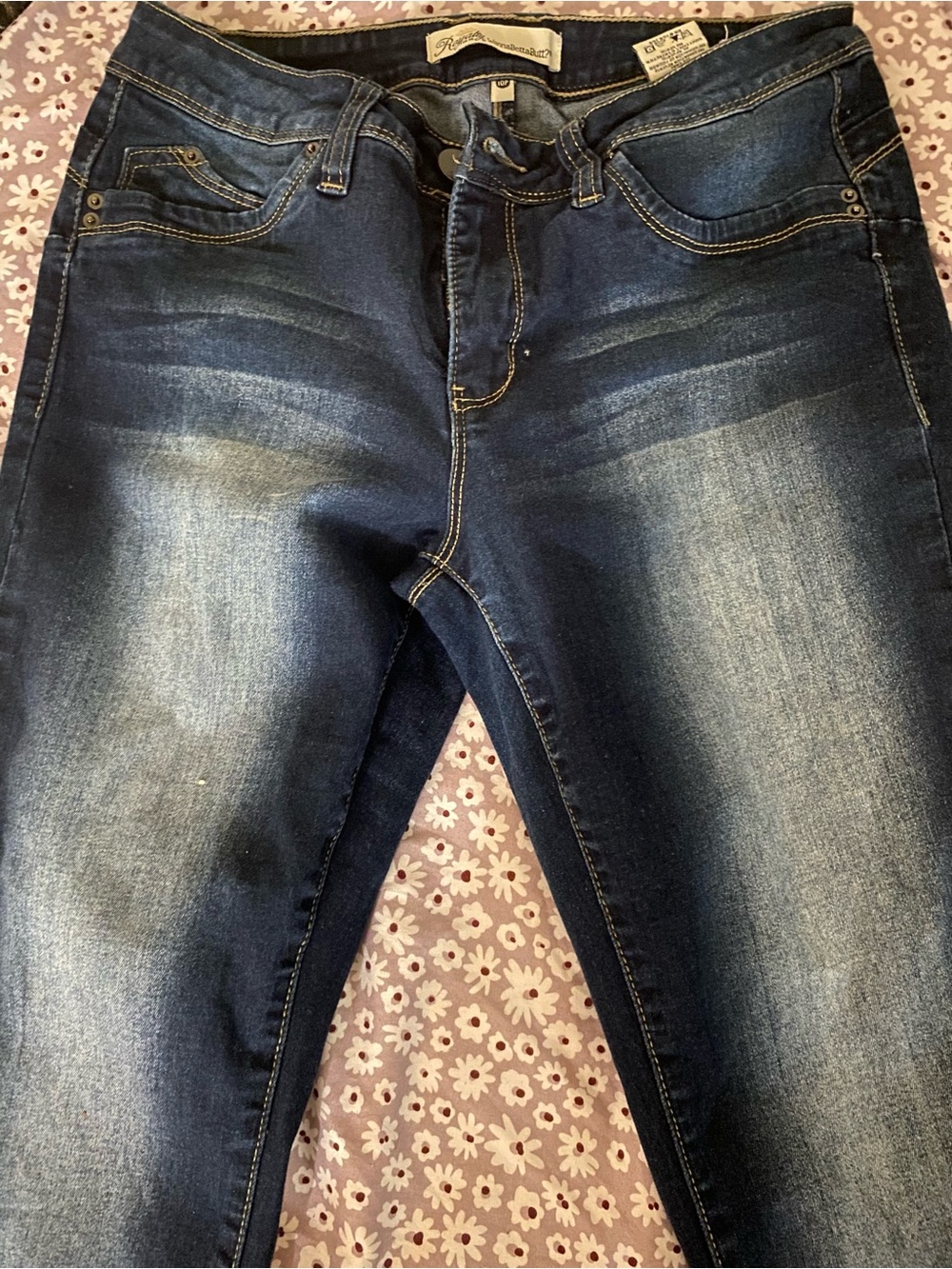 Women’s Dark Blue Washed Jeans